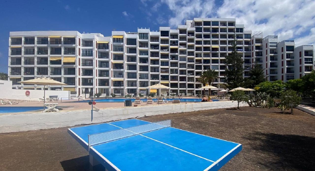 Beach And Pool In Playa De Las Americas Daire Dış mekan fotoğraf